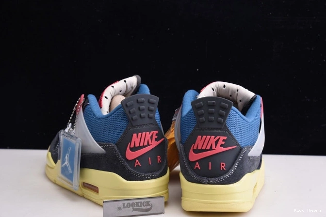 Kicked Out Shoe Store DC9533-001 UNION NOIR JORDAN AIR OFF RETRO 4 0703